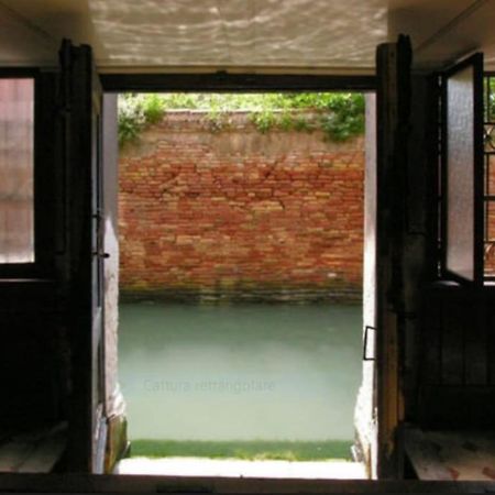 Apartamento Walk On The Water ✧ 5 Minutes To Rialto Bridge Venecia Exterior foto